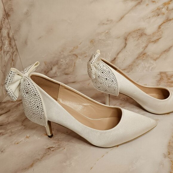 LUXE Especially Yours Ivory Bejeweled Bow Heels, Size 11 - Picture 3 of 8